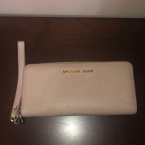Michael Kors wallet
